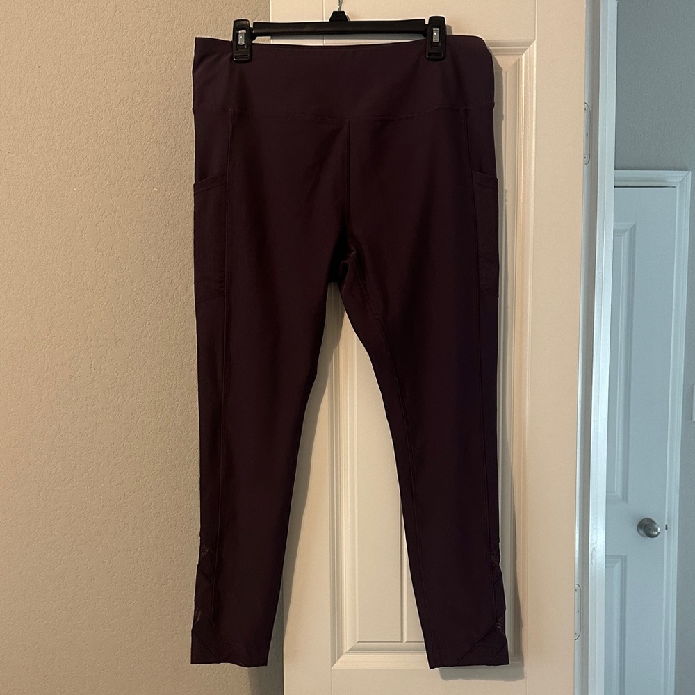 Mondetta Women's Purple Leggings